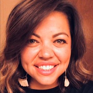 Meet your Posher, Kacey